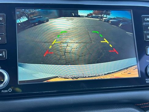 New 2025 Nissan Versa SR w/ Trunk Package image 14