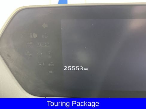 Used 2023 Subaru Solterra AWD image 2