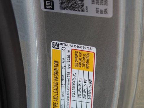 Used 2025 GMC Sierra 1500 Pro w/ Pro Value Package image 29