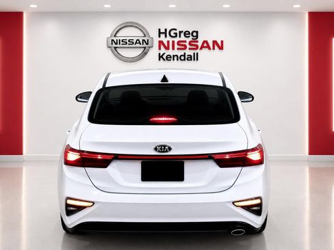 Used 2019 Kia Forte LXS FWD image 6