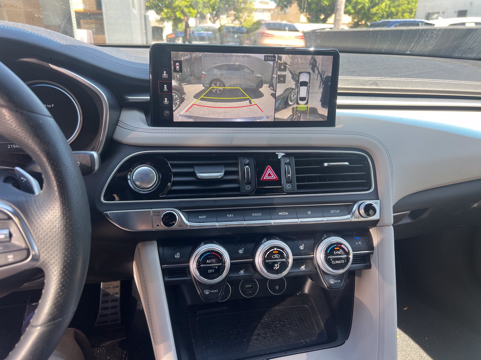 Used 2023 Genesis G70 3.3T w/ Sport Prestige Package RWD image 17