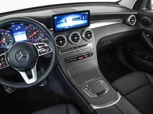Certified 2022 Mercedes-Benz GLC 300 image 18