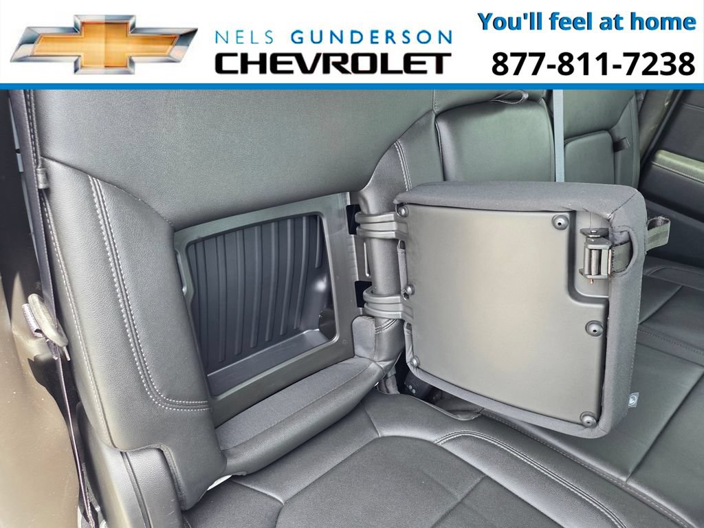 Used 2021 Chevrolet Silverado 1500 RST AWD/4WD image 12