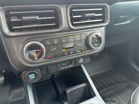 Used 2023 Ford Maverick Lariat w/ Lariat Luxury Package FWD image 24