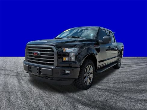 Used 2016 Ford F150 XLT w/ Equipment Group 302A Luxury AWD/4WD image 8