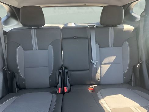 Used 2025 Chevrolet Blazer LT image 11