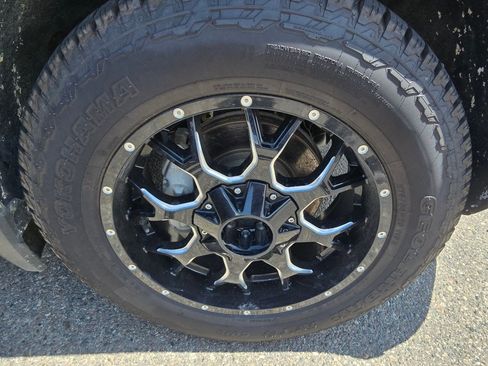 Used 2019 GMC Sierra 1500 Denali w/ Denali Ultimate Package AWD/4WD image 16