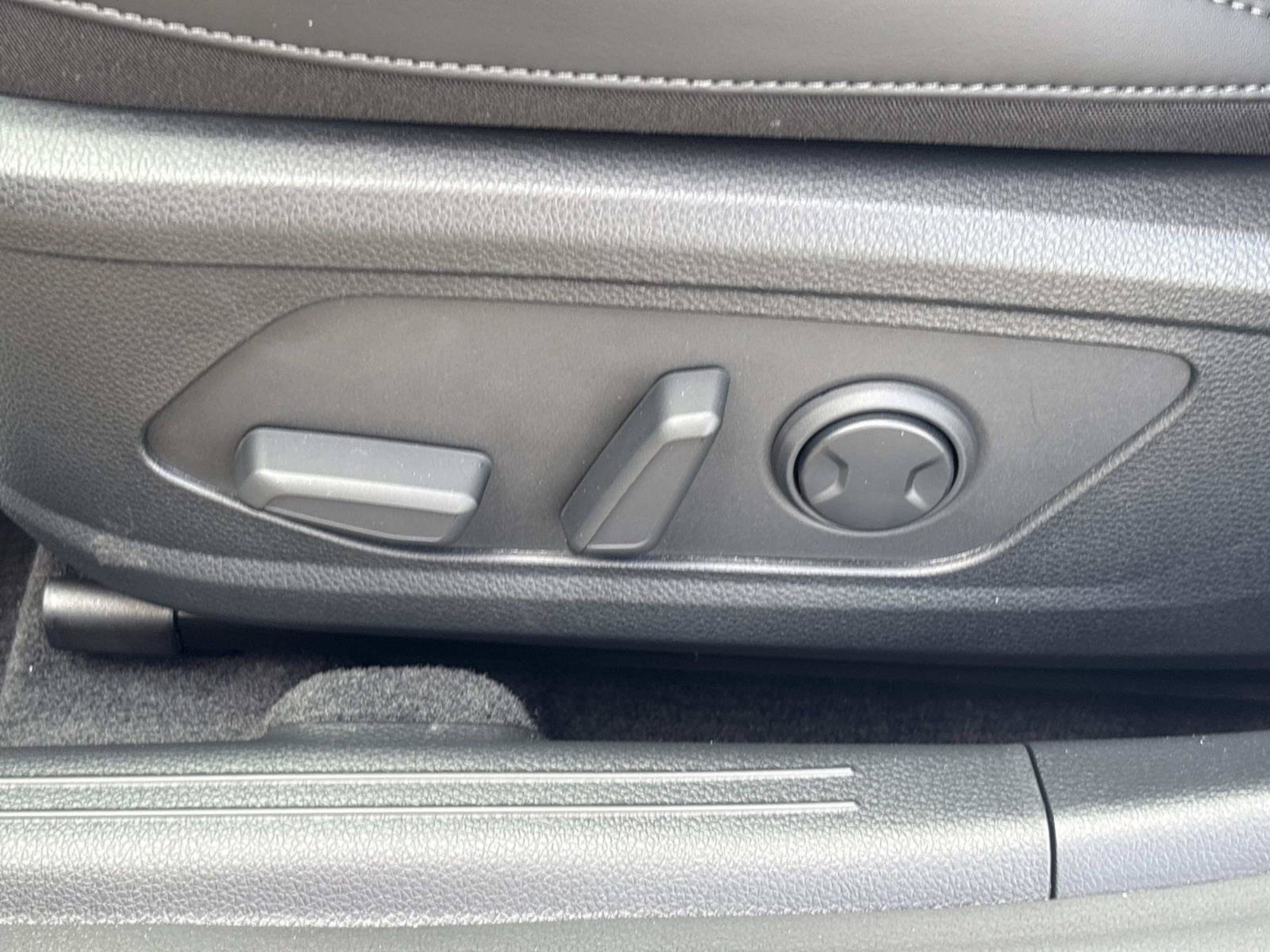 New 2027 Kia K5 GT-Line FWD image 19