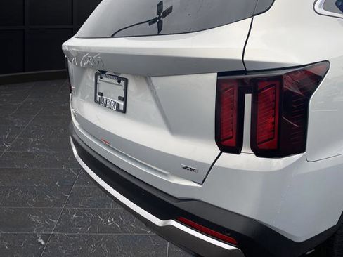 New 2026 Kia Sorento S image 38