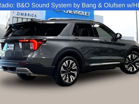 Used 2025 Ford Explorer Platinum w/ LUX Leather Package AWD/4WD image 8