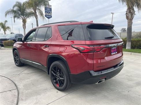 Used 2022 Chevrolet Traverse Premier w/ Redline Edition image 6