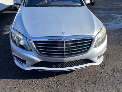 Used 2016 Mercedes-Benz S 550 Sedan image 2