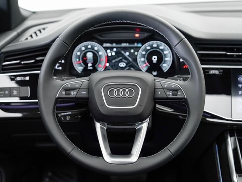 New 2025 Audi Q8 Premium Plus image 11