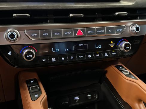 Used 2023 Kia Telluride EX X-Line AWD/4WD image 15