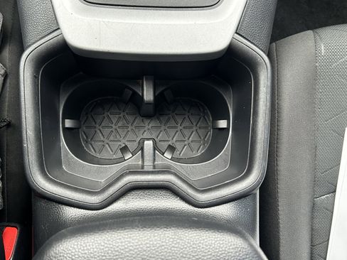 Used 2024 Toyota RAV4 XLE image 34