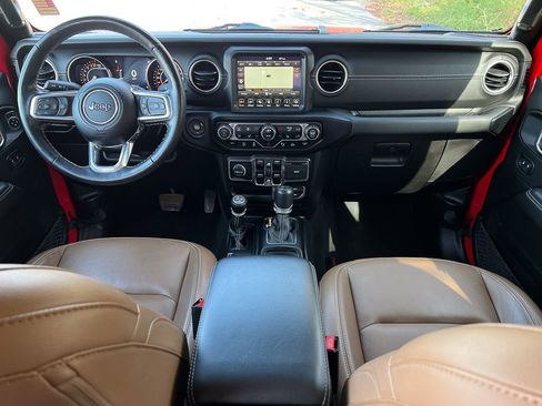 Used 2022 Jeep Wrangler Unlimited Sahara w/ LED Lighting Group image 32