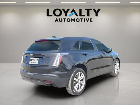 Used 2021 Cadillac XT5 Sportv w/ LPO, ONYX Package AWD/4WD image 5