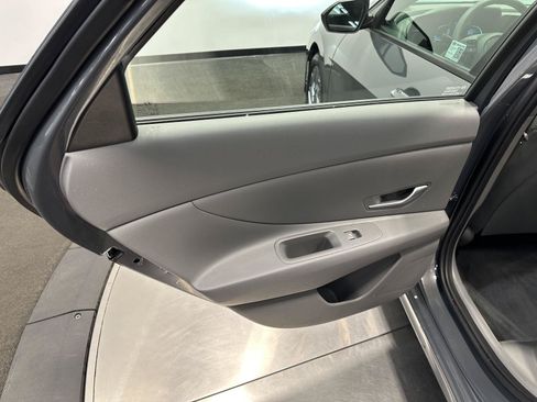 Certified 2025 Hyundai Elantra Hybrid FWD image 24