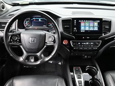 Used 2019 Honda Pilot Touring image 6