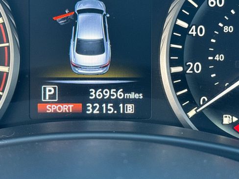 Used 2023 INFINITI Q50 Luxe w/ Cargo Package image 30