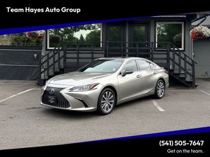 Used 2021 Lexus ES 300h w/ Premium Package