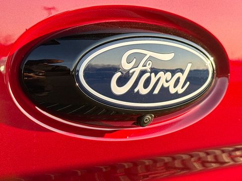 New 2026 Ford Maverick Lariat image 12