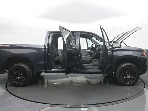 Used 2022 Chevrolet Silverado 1500 Custom Trail Boss w/ LPO, Dark Essentials Package AWD/4WD image 53