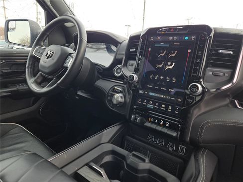 Certified 2025 RAM 1500 Limited image 8