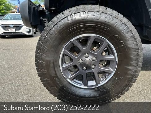 Used 2020 Jeep Gladiator Overland AWD/4WD image 28