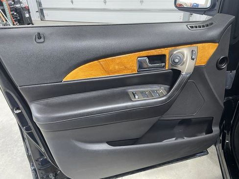 Used 2011 Lincoln MKX AWD w/ 102A Rapid Spec Order Code image 13