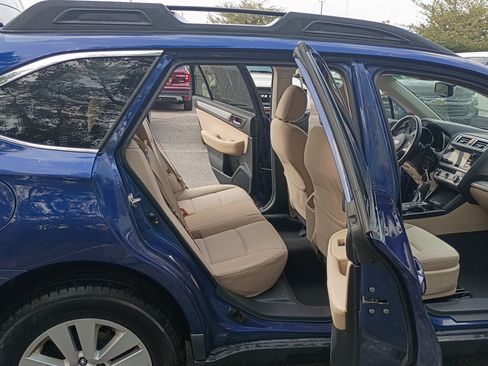 Used 2016 Subaru Outback 2.5i Premium AWD/4WD image 15