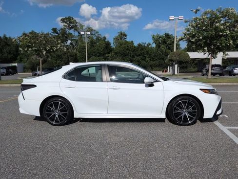 Certified 2024 Toyota Camry SE w/ Convenience Package FWD image 3