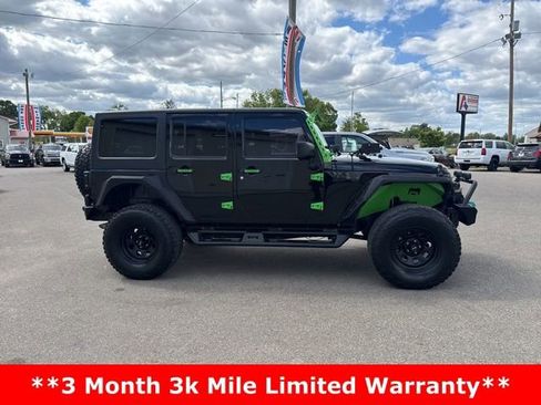 Used 2017 Jeep Wrangler Unlimited Sport w/ Connectivity Group AWD/4WD image 2