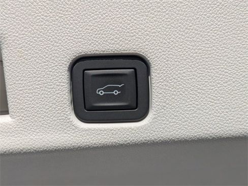 New 2026 Buick Enclave Avenir w/ Super Cruise Package image 17