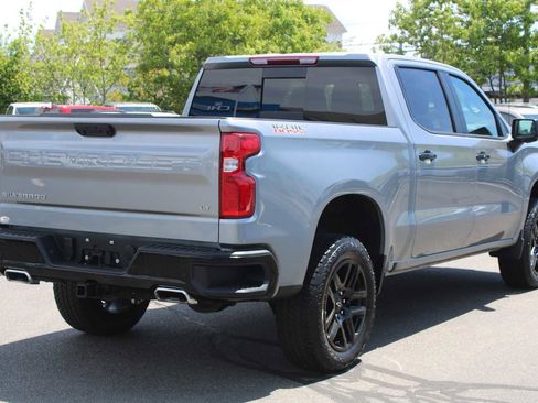 Used 2026 Chevrolet Silverado 1500 LT Trail Boss w/ LT Trail Boss Premium Package AWD/4WD image 7