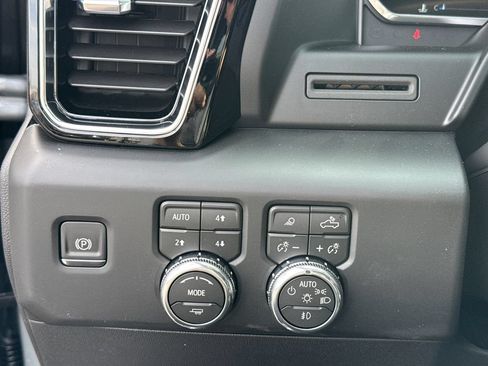 New 2026 GMC Sierra 1500 Denali AWD/4WD image 21