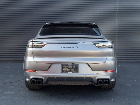 Certified 2023 Porsche Cayenne GTS AWD/4WD image 31