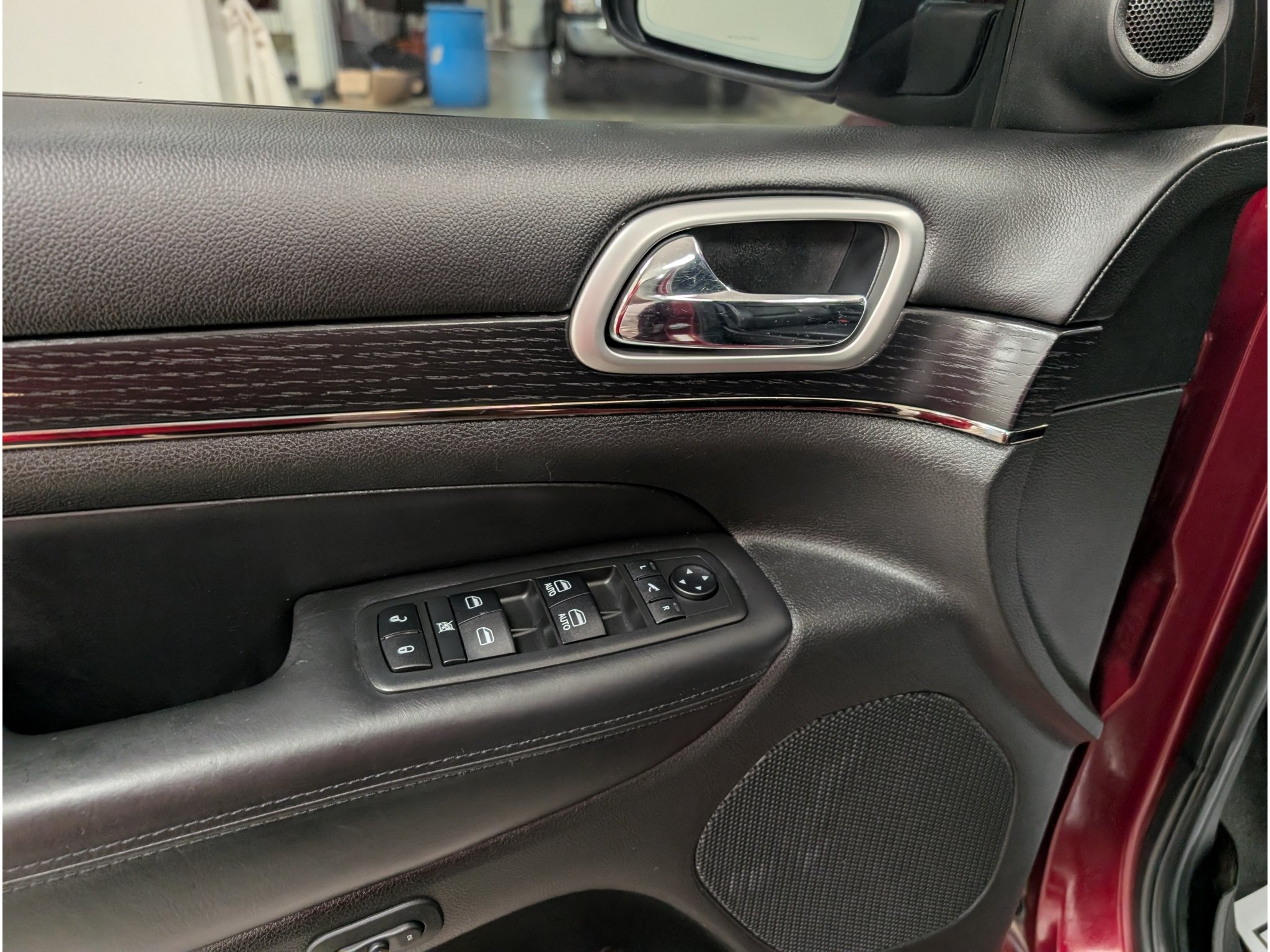 Used 2018 Jeep Grand Cherokee High Altitude AWD/4WD image 8