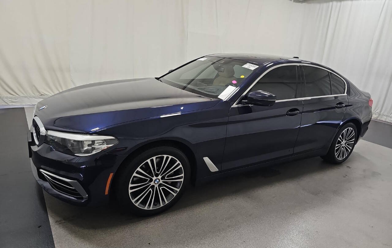 Used 2019 BMW 540i xDrive AWD/4WD image 1