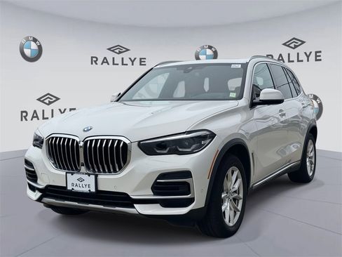 Certified 2023 BMW X5 xDrive40i w/ Premium Package image 3