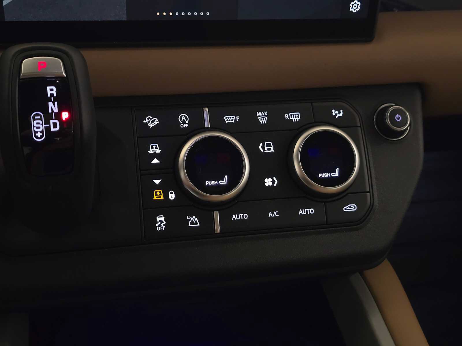 New 2025 Land Rover Defender 130 X AWD/4WD image 27