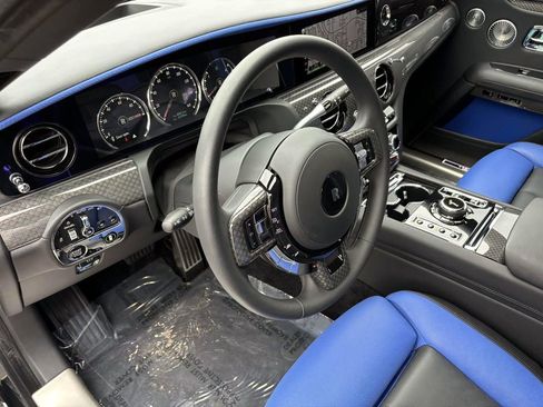 Used 2022 Rolls-Royce Ghost Black Badge image 19