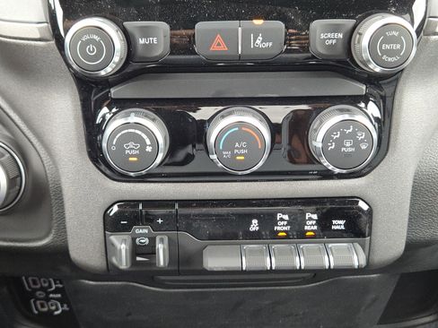 New 2026 RAM 1500 Tradesman AWD/4WD image 16