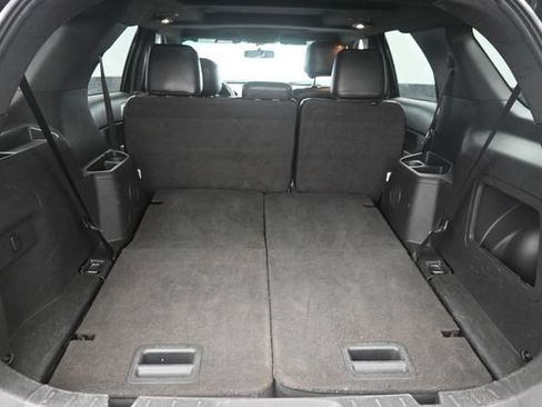 Used 2013 Ford Explorer XLT AWD/4WD image 29