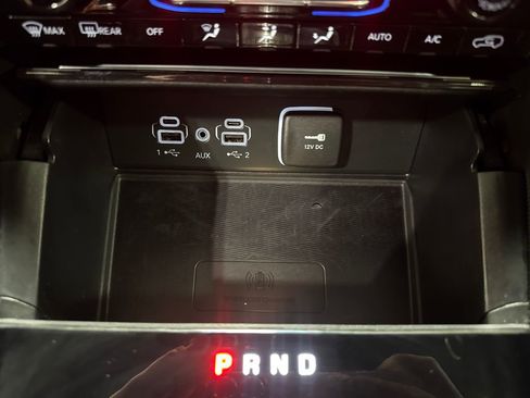 Used 2025 Jeep Grand Cherokee Altitude AWD/4WD image 36