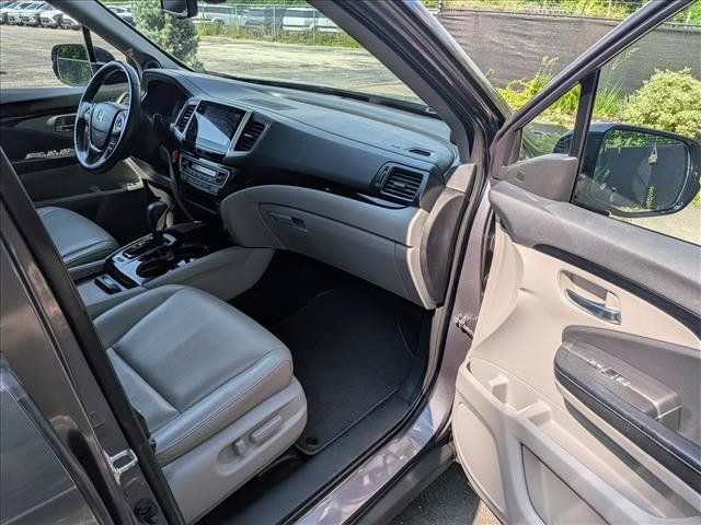 Used 2019 Honda Ridgeline RTL-E image 11