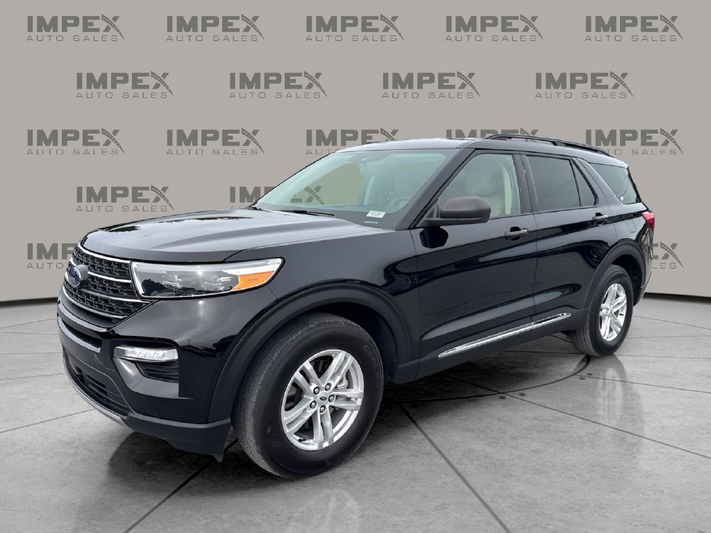 Used 2023 Ford Explorer XLT w/ Equipment Group 202A AWD/4WD image 1