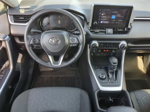 Used 2025 Toyota RAV4 XLE w/ Convenience Package AWD/4WD image 19