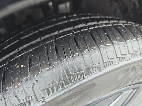 Certified 2025 Nissan Ariya AWD image 13