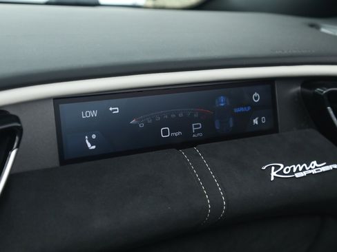Certified 2024 Ferrari Roma Spider RWD image 34